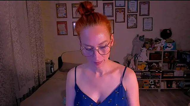 Snapshot of red_rocco chatting on March 22, 2025, 7:42 pm red rocco online show from March 22, 2025, 7:42 pm