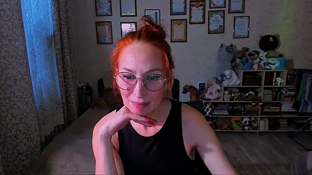 Snapshot of red_rocco chatting on February 18, 2025, 2:16 pm red rocco online show from February 18, 2025, 2:16 pm