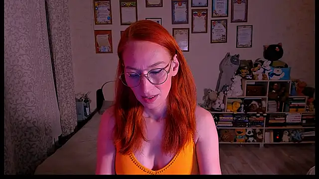Snapshot of red_rocco chatting on March 15, 2025, 4:43 pm red rocco online show from March 15, 2025, 4:43 pm