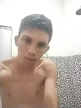 Snapshot of welitonzz28 chatting on June 15, 2026, 10:15 am welitonzz28 online show from June 15, 2026, 10:15 am