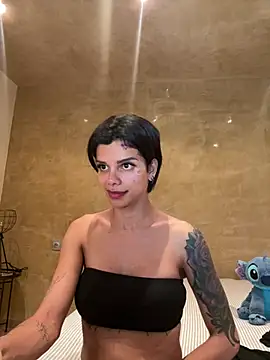 Snapshot of Rosariolovex chatting on February 5, 2025, 1:44 pm Rosariolovex online show from February 5, 2025, 1:44 pm