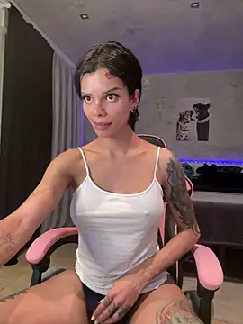 Snapshot of Rosariolovex chatting on February 20, 2025, 5:41 pm Rosariolovex online show from February 20, 2025, 5:41 pm