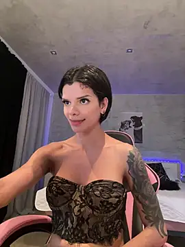 Snapshot of Rosariolovex chatting on March 18, 2025, 5:01 pm Rosariolovex online show from March 18, 2025, 5:01 pm