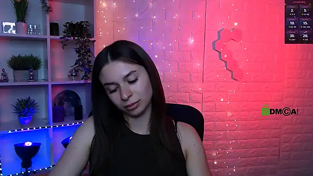 flora ri online show from September 24, 2025, 2:29 am