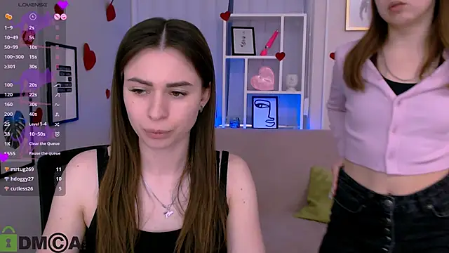 flora ri online show from March 18, 2025, 2:06 pm