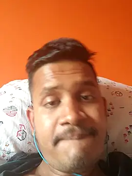 Snapshot of xx54362 chatting on March 23, 2025, 8:04 am xx54362 online show from March 23, 2025, 8:04 am