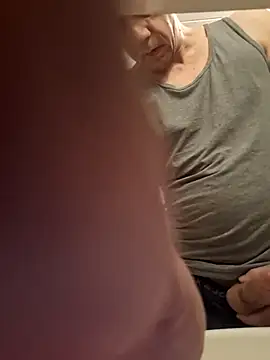 Speedyx0 online show from February 28, 2025, 7:15 am