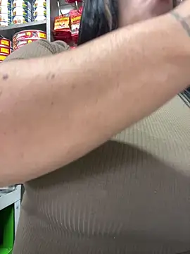 Miia Jazmin online show from March 19, 2025, 1:07 pm