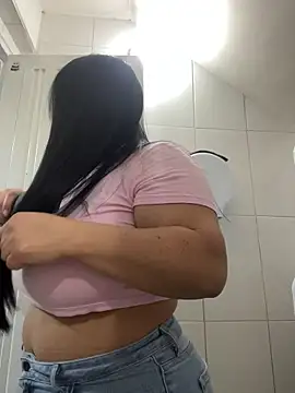 Miia Jazmin online show from February 10, 2026, 1:10 pm