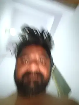 Snapshot of Raziv_komal143 chatting on March 19, 2025, 12:04 am Raziv komal143 online show from March 19, 2025, 12:04 am