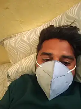 Snapshot of Raziv_komal143 chatting on March 7, 2025, 8:56 am Raziv komal143 online show from March 7, 2025, 8:56 am