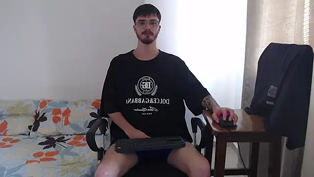 Aleex Miller online show from November 30, 2025, 9:59 pm