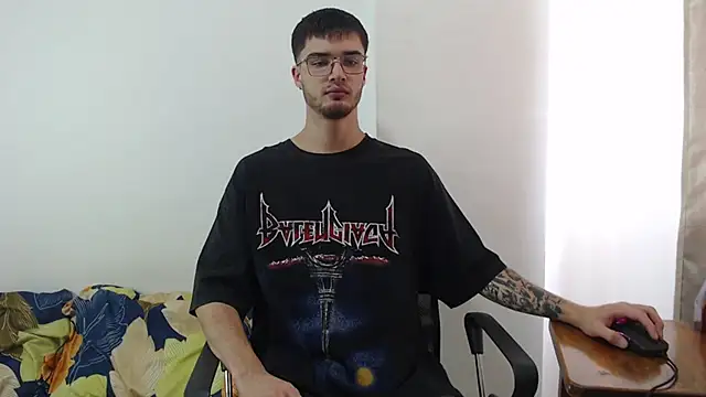 Aleex Miller online show from September 30, 2025, 7:09 pm