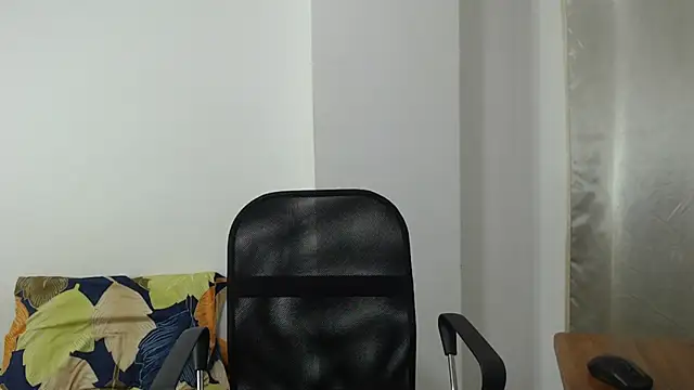 Aleex Miller online show from October 4, 2025, 6:26 am