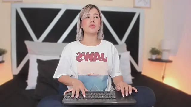 ah mara  online show from December 20, 2025, 11:57 am