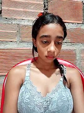 Snapshot of Zoe_Sweett18 chatting on November 5, 2025, 12:41 pm Zoe Sweett18 online show from November 5, 2025, 12:41 pm