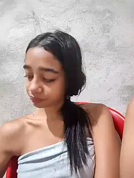 Snapshot of Zoe_Sweett18 chatting on December 2, 2025, 12:40 pm Zoe Sweett18 online show from December 2, 2025, 12:40 pm