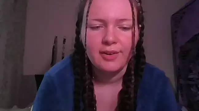 Snapshot of VenusandIppy chatting on March 4, 2025, 2:10 pm VenusandIppy online show from March 4, 2025, 2:10 pm