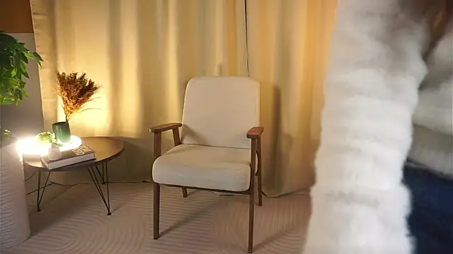 Snapshot of LorettaAlgood chatting on January 16, 2025, 8:54 am LorettaAlgood online show from January 16, 2025, 8:54 am