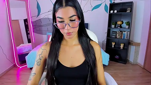 Dana Paula online show from December 19, 2025, 11:34 am