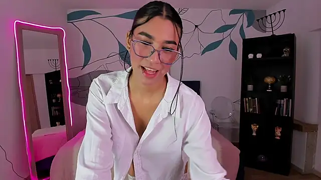 Snapshot of Dana_Paula chatting on November 7, 2025, 11:59 am Dana Paula online show from November 7, 2025, 11:59 am