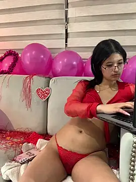 Snapshot of Violeta_euphoria chatting on February 13, 2025, 12:35 am Violeta euphoria online show from February 13, 2025, 12:35 am