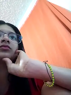 Snapshot of Violeta_euphoria chatting on January 31, 2025, 4:14 am Violeta euphoria online show from January 31, 2025, 4:14 am