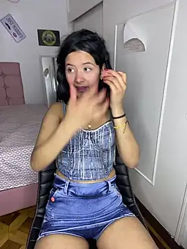 Snapshot of Violeta_euphoria chatting on February 6, 2025, 10:21 pm Violeta euphoria online show from February 6, 2025, 10:21 pm