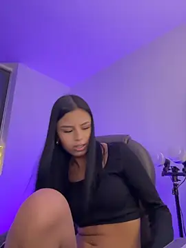 Snapshot of Michell_sr chatting on September 16, 2025, 1:17 am Michell sr online show from September 16, 2025, 1:17 am