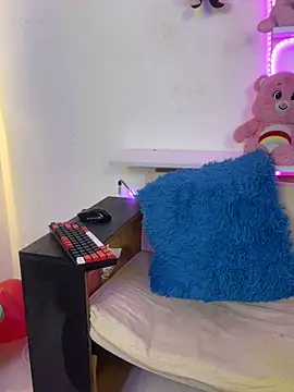 Snapshot of Michell_sr chatting on February 21, 2025, 6:07 am Michell sr online show from February 21, 2025, 6:07 am