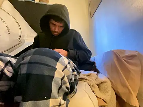 Snapshot of almighty_d chatting on January 14, 2026, 6:11 pm almighty d online show from January 14, 2026, 6:11 pm