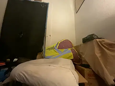 Snapshot of almighty_d chatting on January 15, 2026, 6:17 am almighty d online show from January 15, 2026, 6:17 am