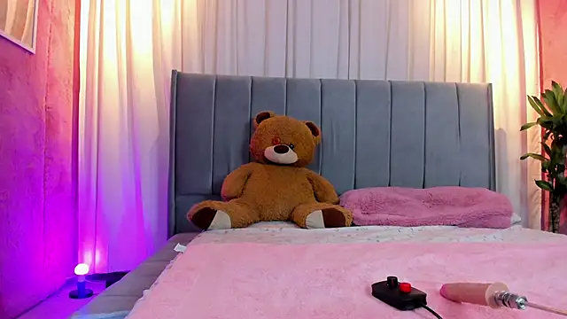 Snapshot of camilapersy chatting on January 25, 2025, 1:08 pm camilapersy online show from January 25, 2025, 1:08 pm