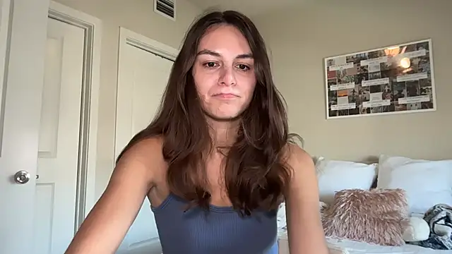 Snapshot of graciesmith27 chatting on May 3, 2026, 6:22 pm graciesmith27 online show from May 3, 2026, 6:22 pm