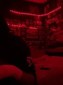 Snapshot of Blade_Ryder666 chatting on November 11, 2025, 7:25 am Blade Ryder666 online show from November 11, 2025, 7:25 am