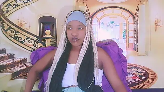 Snapshot of EroticSexyPrada chatting on February 5, 2026, 7:21 pm EroticSexyPrada online show from February 5, 2026, 7:21 pm