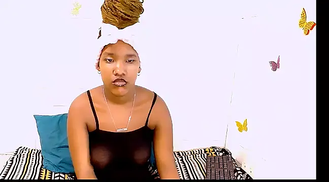 Snapshot of EroticSexyPrada chatting on March 6, 2025, 10:58 pm EroticSexyPrada online show from March 6, 2025, 10:58 pm