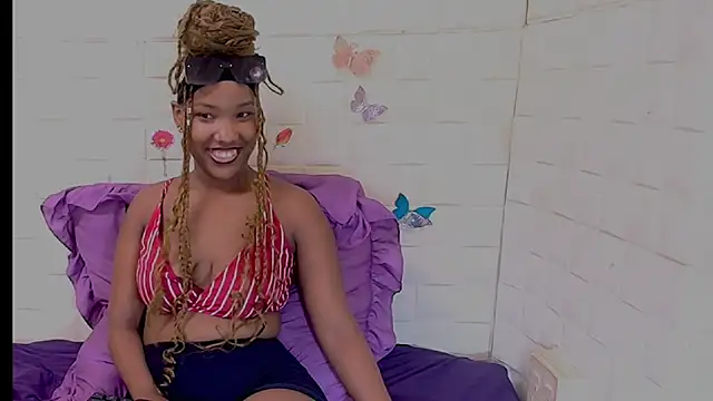 Snapshot of EroticSexyPrada chatting on February 13, 2026, 9:04 pm EroticSexyPrada online show from February 13, 2026, 9:04 pm