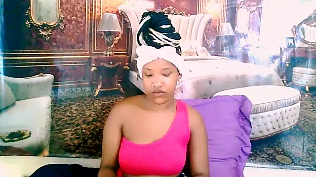 Snapshot of EroticSexyPrada chatting on February 4, 2026, 6:52 am EroticSexyPrada online show from February 4, 2026, 6:52 am