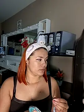 Sophie new25 online show from February 16, 2026, 1:10 pm