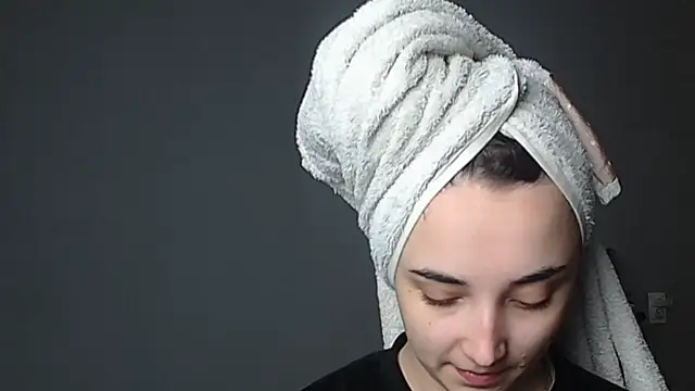 Snapshot of Eva_Gloryy chatting on January 11, 2026, 6:48 pm Eva Gloryy online show from January 11, 2026, 6:48 pm