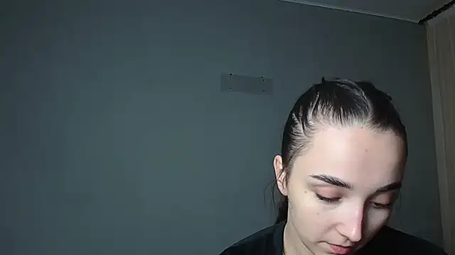 Snapshot of Eva_Gloryy chatting on January 10, 2026, 12:06 am Eva Gloryy online show from January 10, 2026, 12:06 am