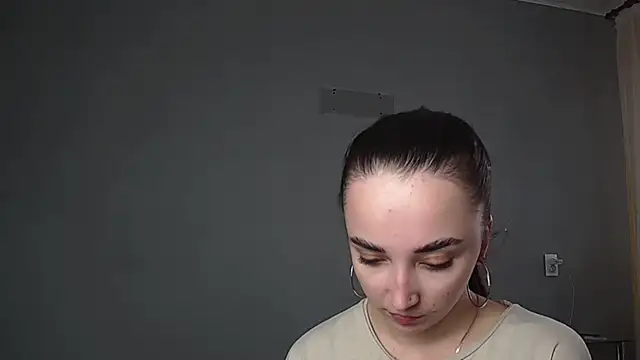 Eva Gloryy online show from March 29, 2026, 2:19 pm