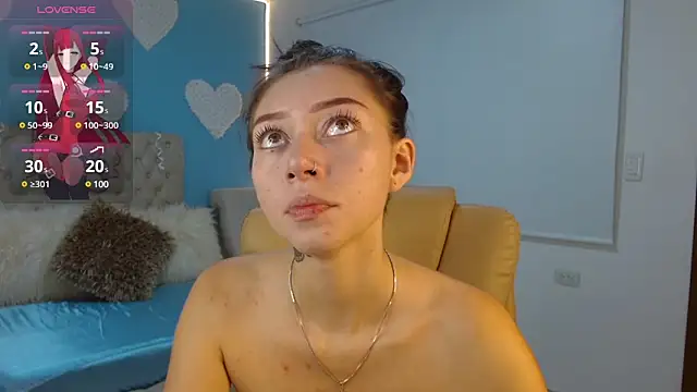 Rossie Belucci online show from February 18, 2025, 1:44 pm