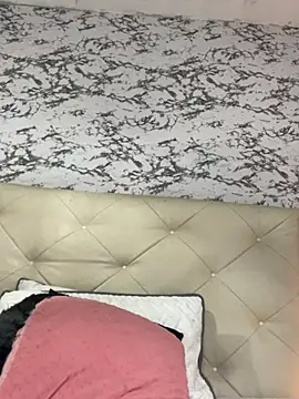 Snapshot of Lili__taylor chatting on November 24, 2025, 4:01 am Lili taylor online show from November 24, 2025, 4:01 am