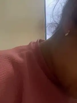 Lili  taylor online show from February 13, 2026, 11:05 pm