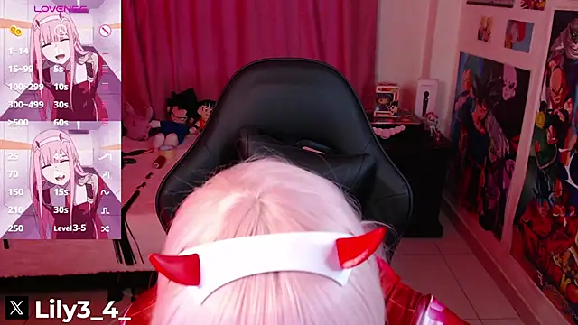 lily3 4 online show from January 27, 2025, 11:22 am