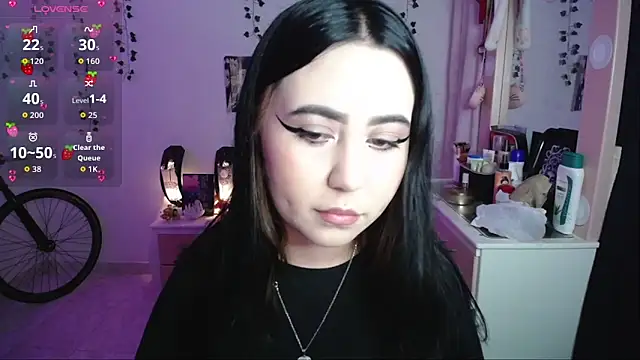 Snapshot of _codeline chatting on January 8, 2026, 5:35 am codeline online show from January 8, 2026, 5:35 am