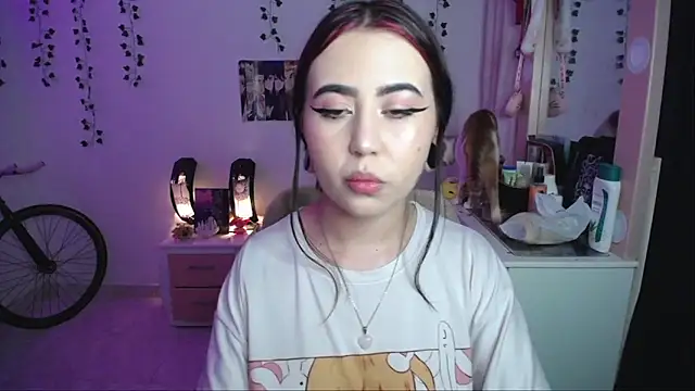 Snapshot of _codeline chatting on January 6, 2026, 4:49 am codeline online show from January 6, 2026, 4:49 am