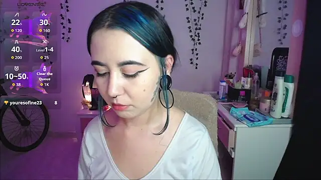  codeline online show from April 18, 2026, 4:48 am